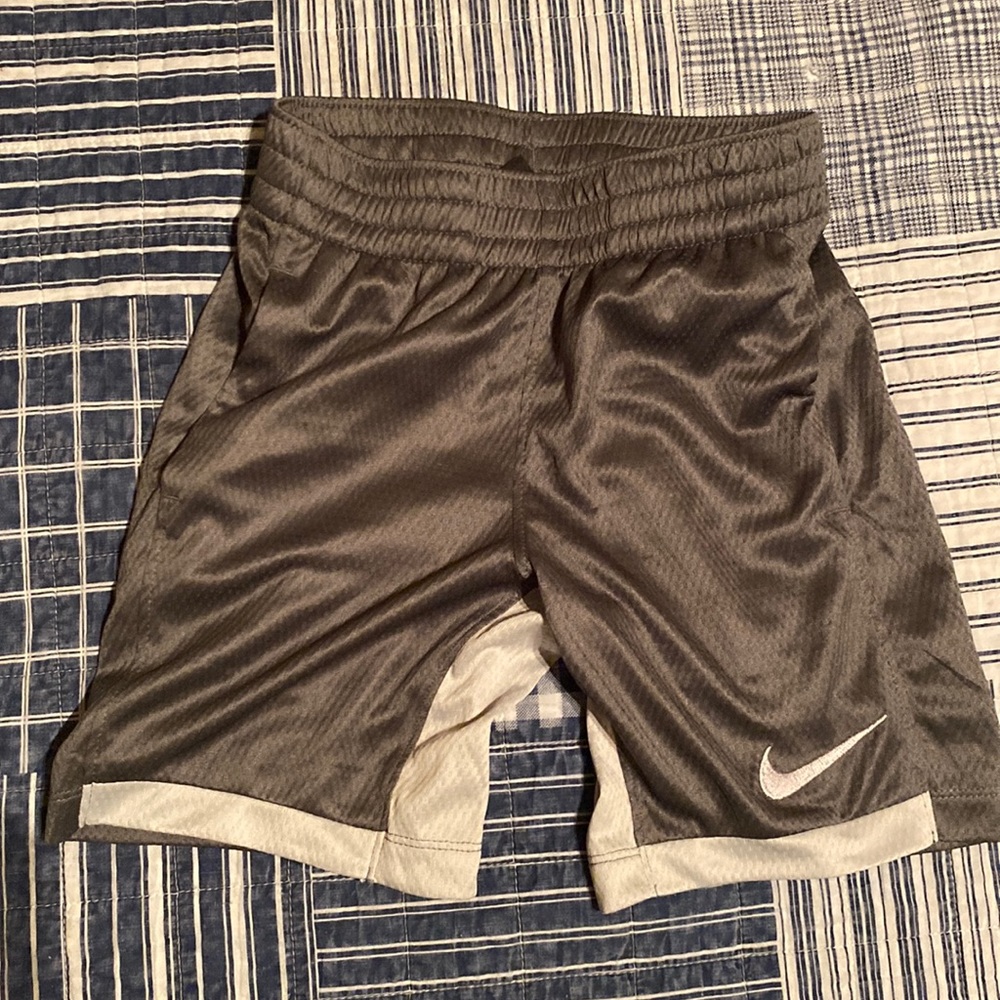 Nike boy's size XS dri-fit basketball shorts.